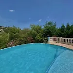 דירה En Rez De Beausite מאנדליה-לה-נאפול