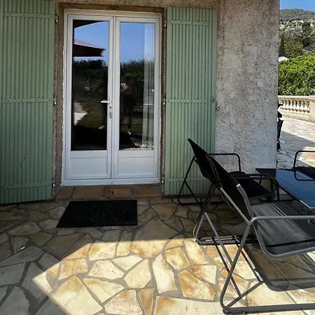 Apartment En Rez De Beausite