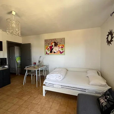 Apartment En Rez De Beausite