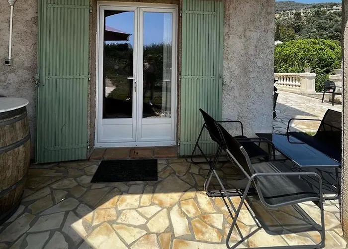 Apartment En Rez De Beausite