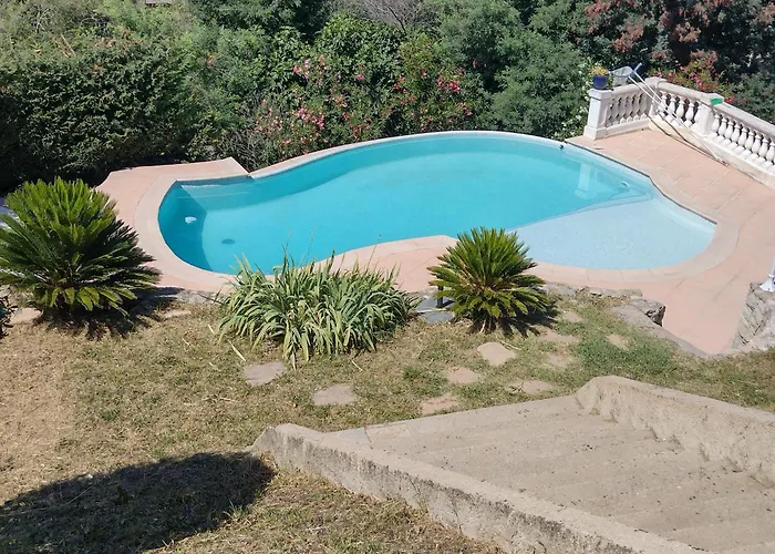 En Rez De Beausite Apartment